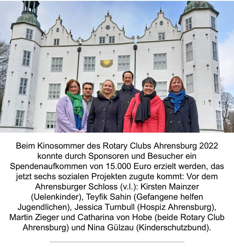 Spende vom Rotary Club Ahrensburg für ÜLENKINDER HAMBURG beim Ahrensburger Schlosspark-Kinosommer